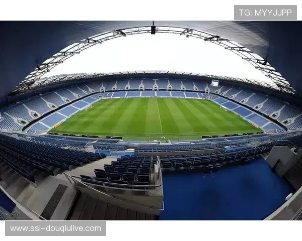 法甲球场无障碍设施：包容性设计升级