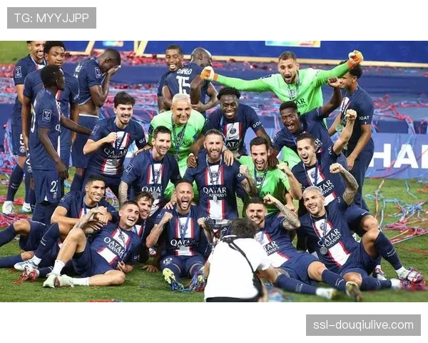 雷恩主场迎战巴黎圣日耳曼，欧战资格关键战